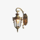Heritage Outdoor Wall Lamp