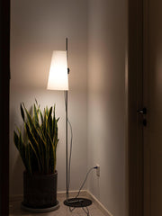 Lupe Floor Lamp