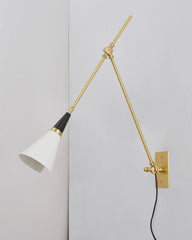 Magari Plug In Wall Lamp