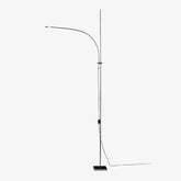 Metal Body Graceful Floor Lamp