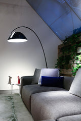 Pluma Floor Lamp