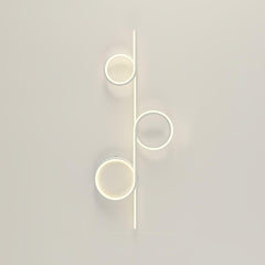 Rhythmic Line Wall Light