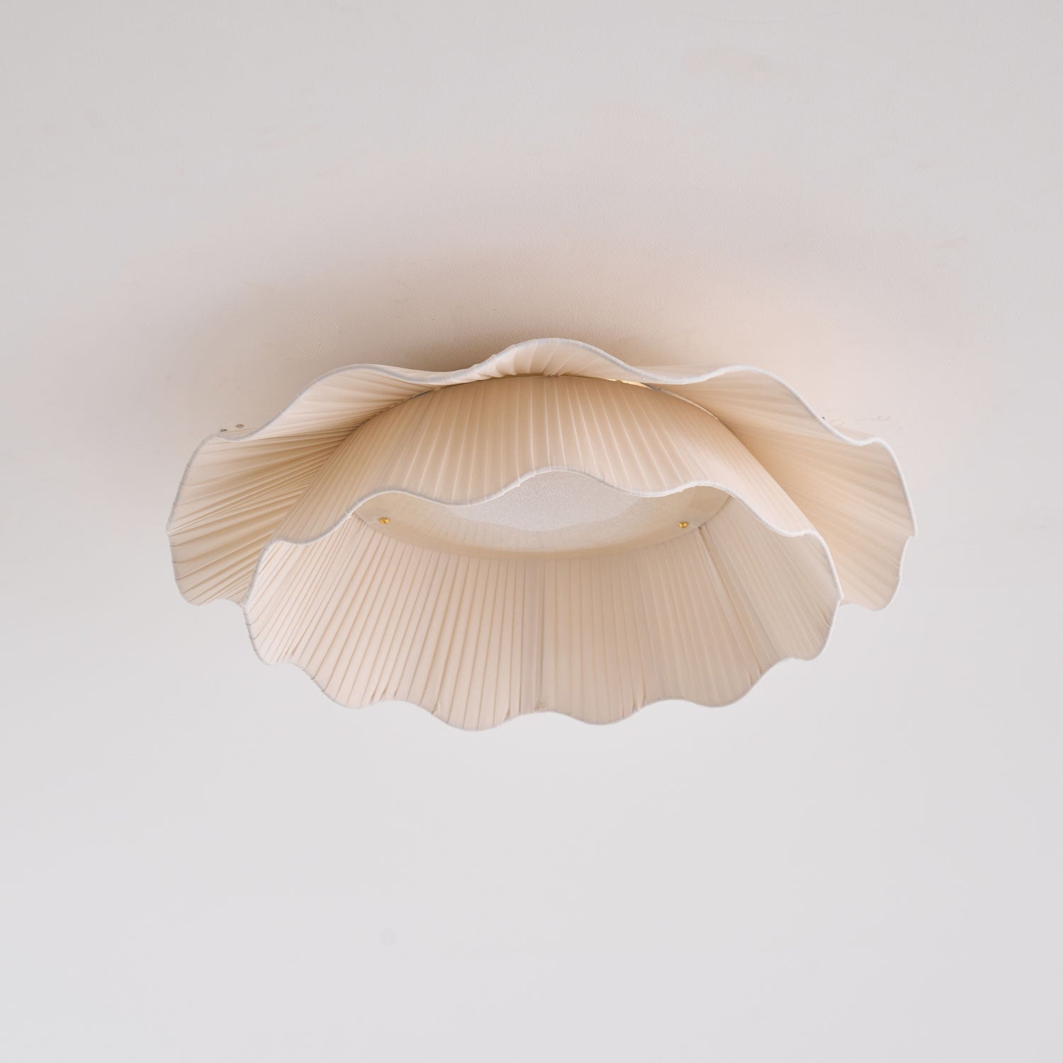 Arwen Fabric Wave Ceiling Lamp