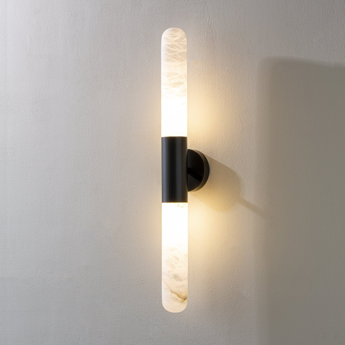 Cavoya Alabaster Wall Light