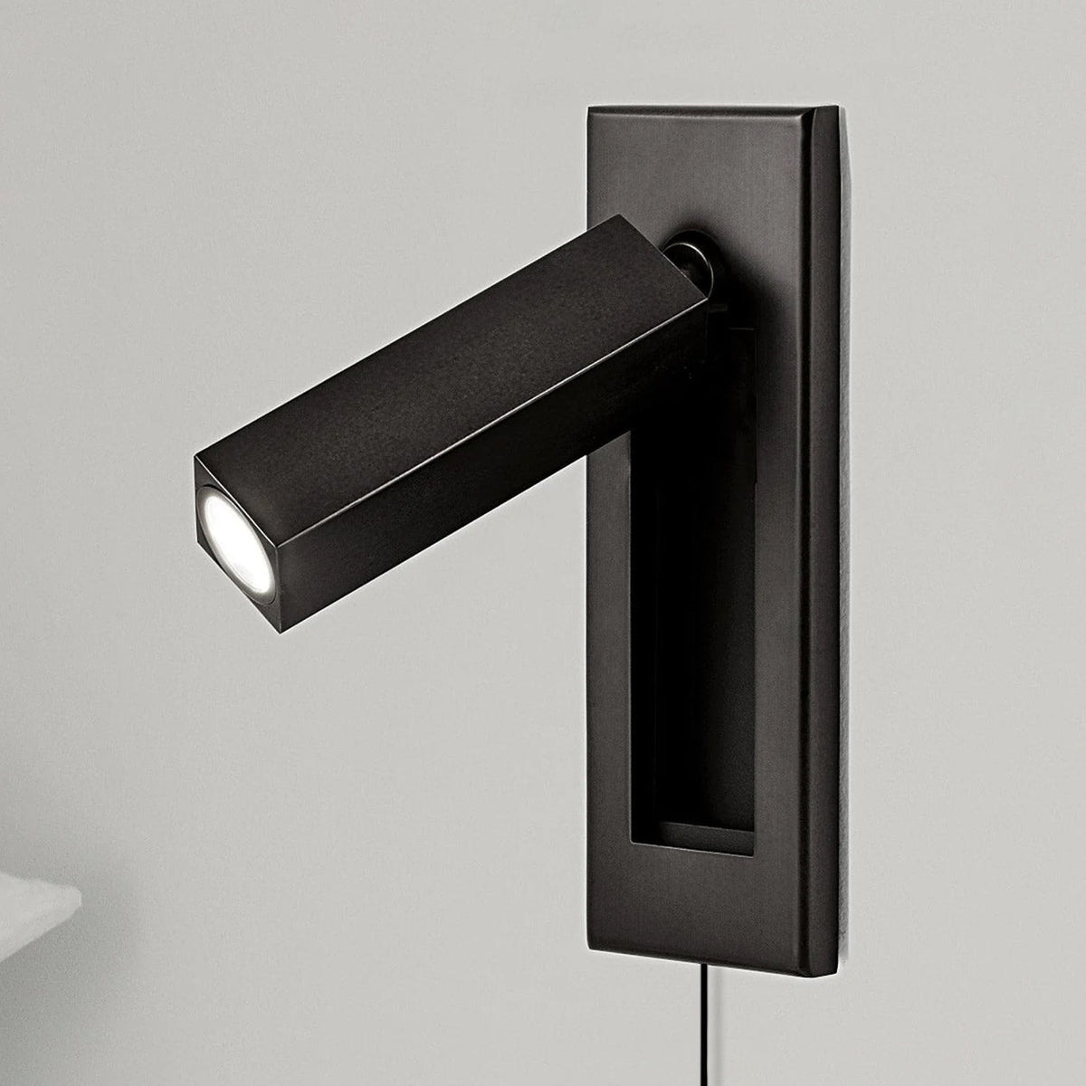 Embedded Bedside Plug-in Sconce