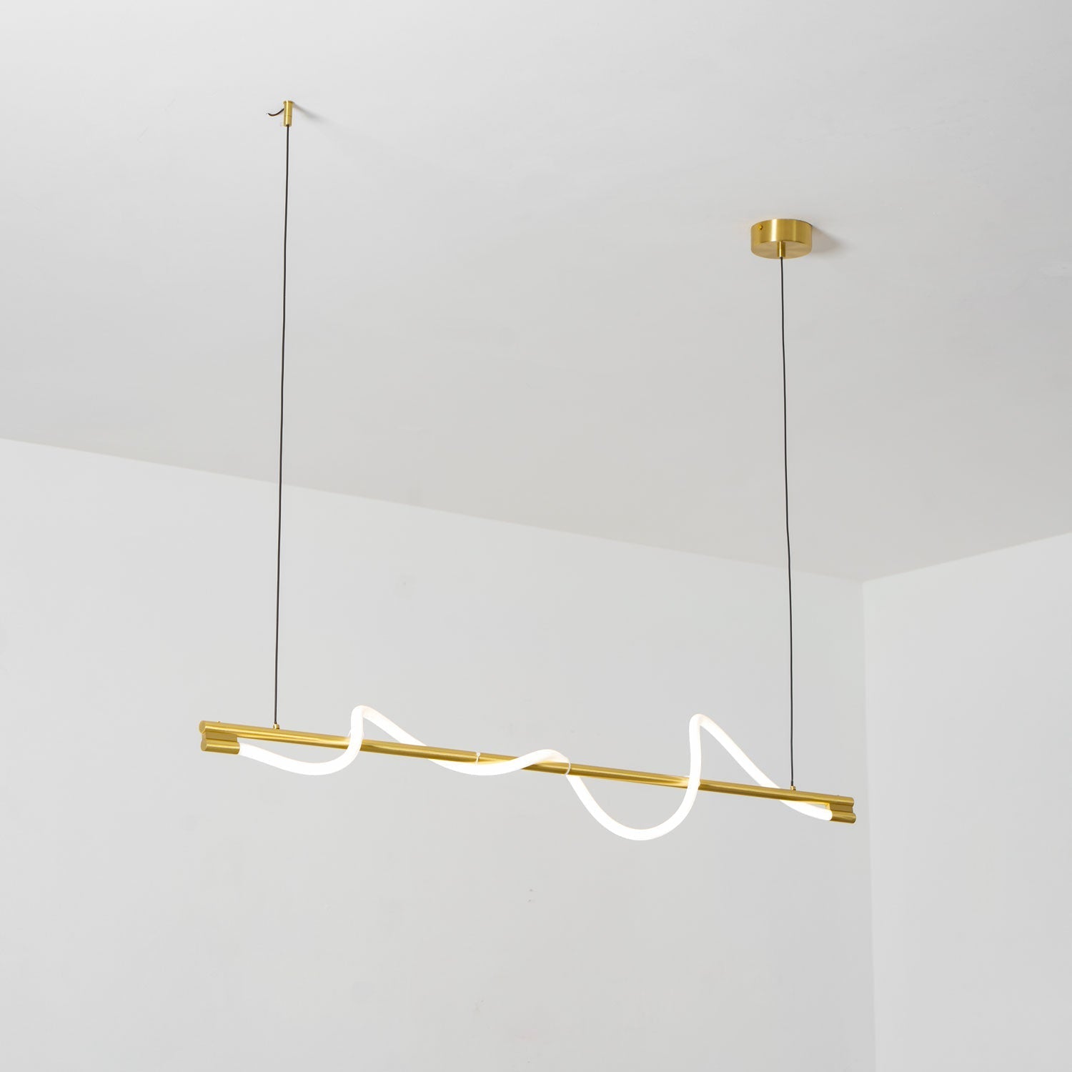 Linear Curve Island Pendant Lamp