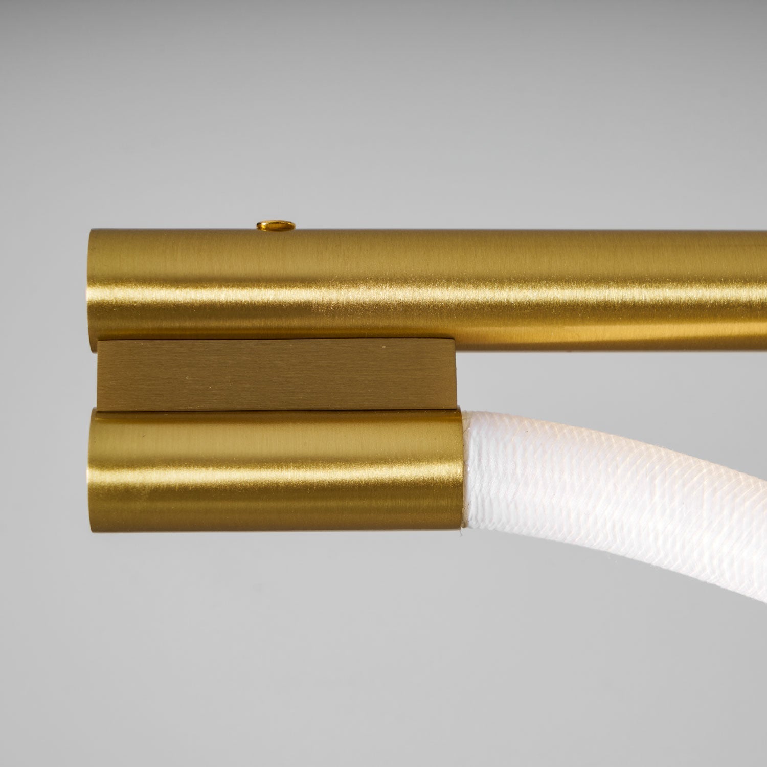 Linear Curve Island Pendant Lamp