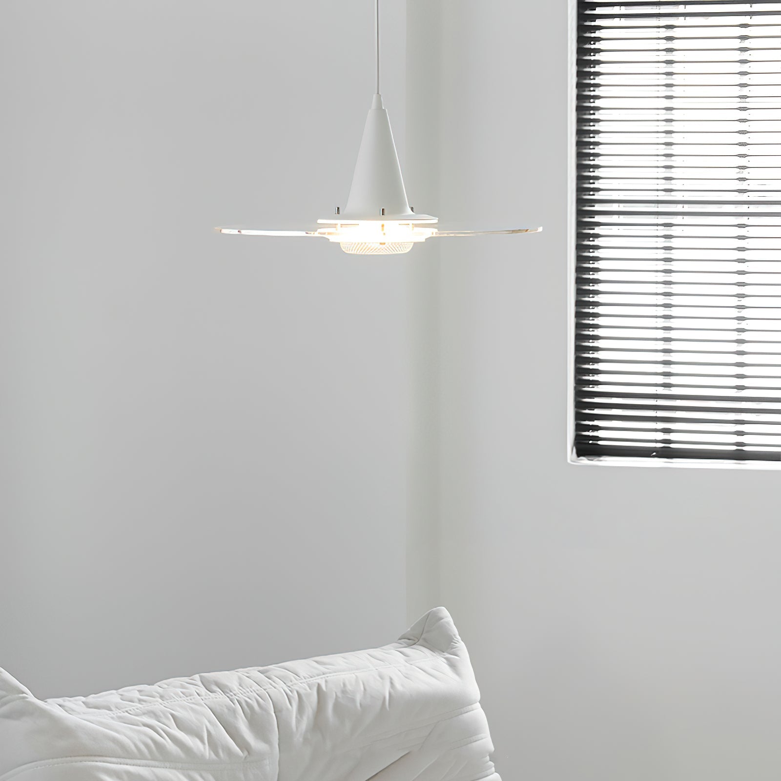 Nova Disc Pendant Light