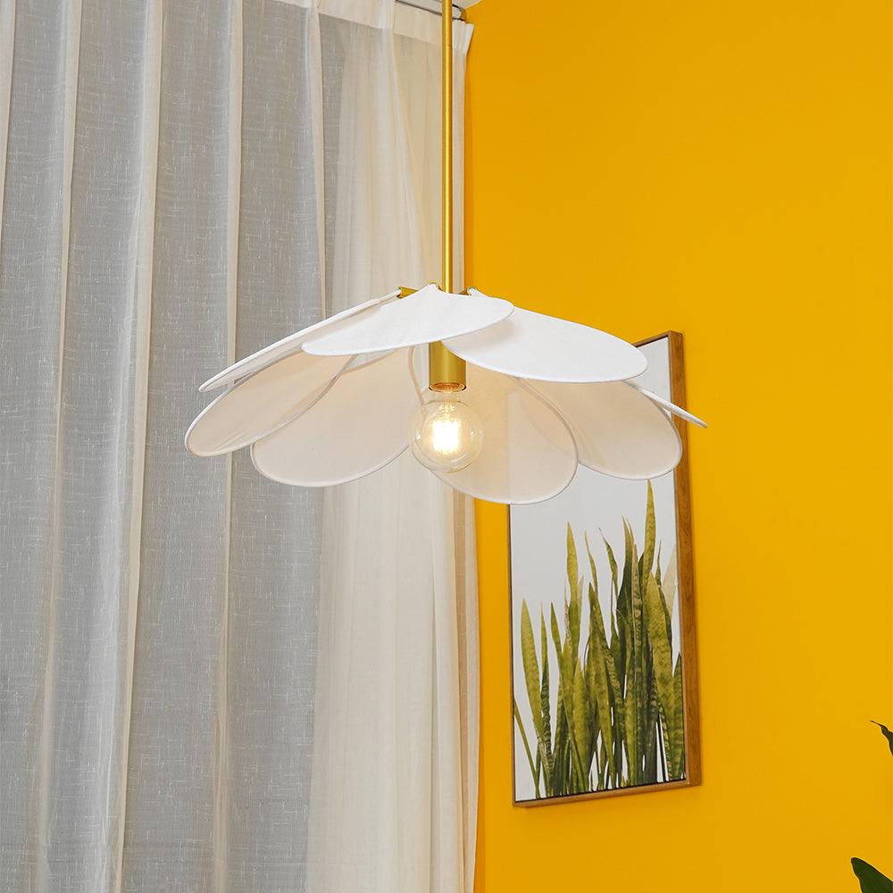 Precieuse Petals Pendant Lamp