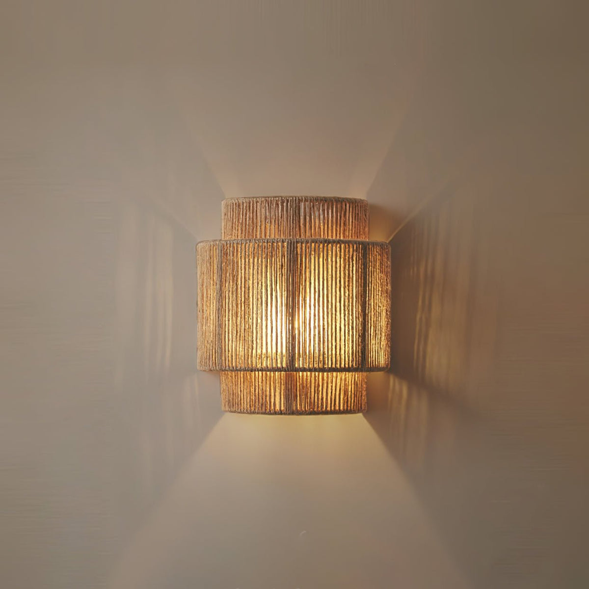 Rustic Weave Wall Lamp