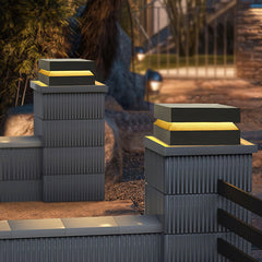 Solaris Square Post Light