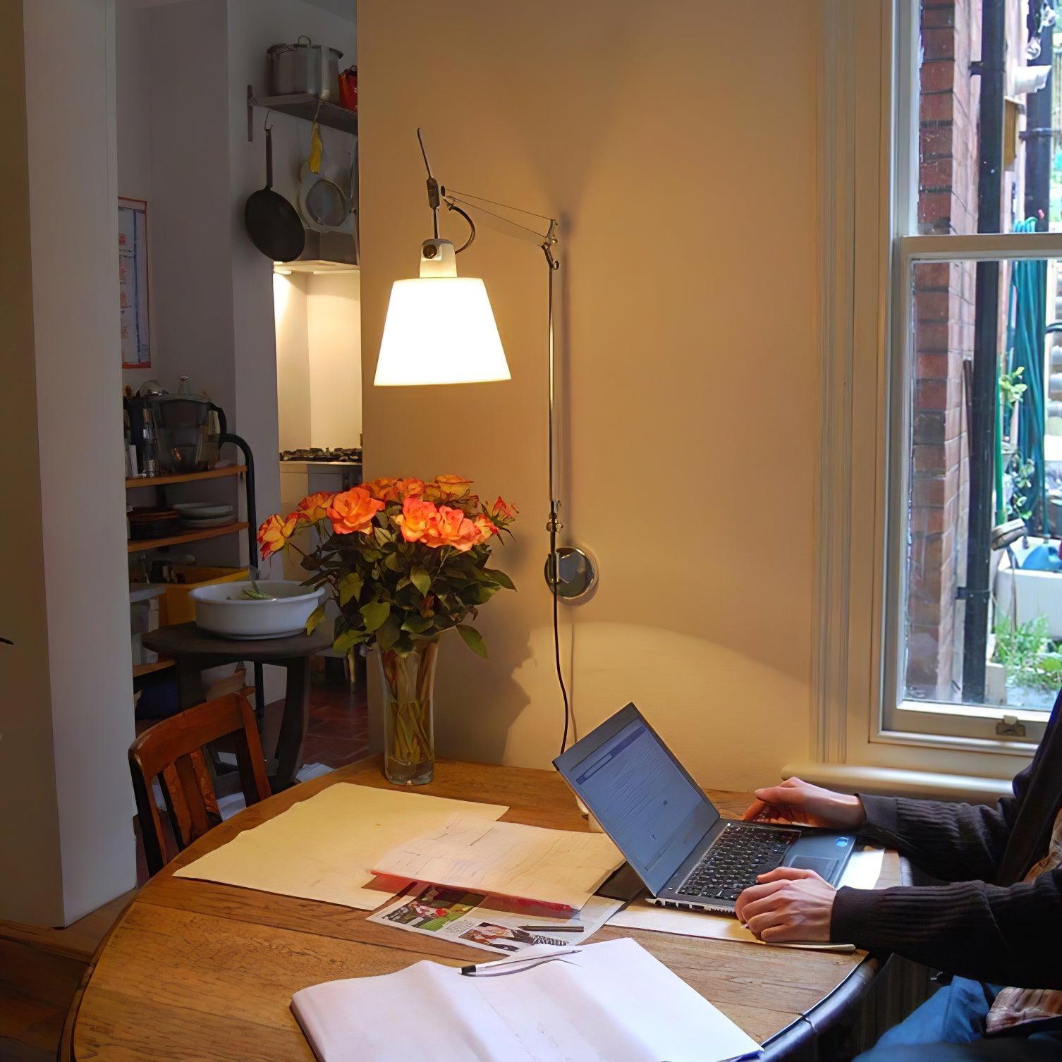 Rocker Modern Design Wall Lamp