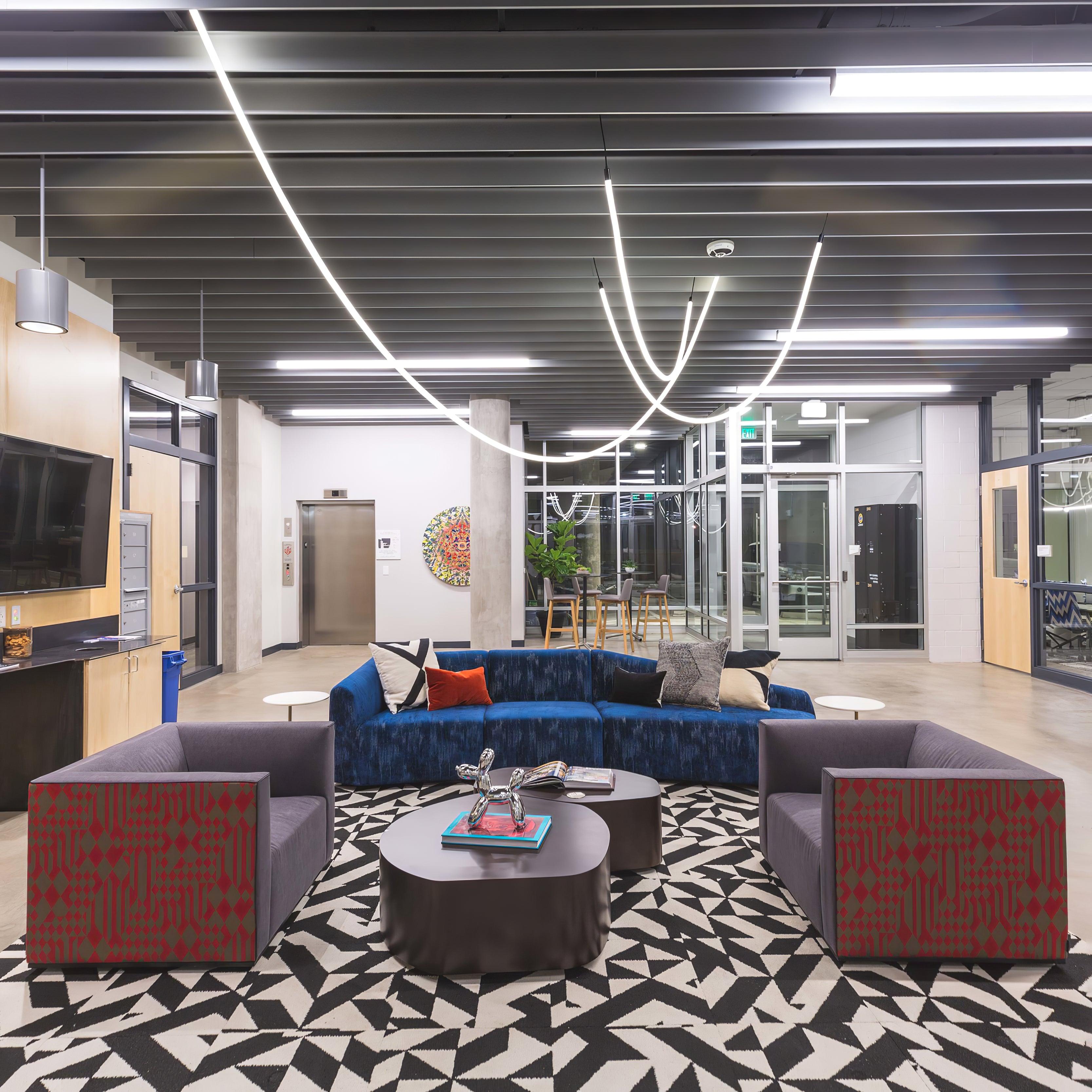 Flexible Curve linear Pendant Lamp